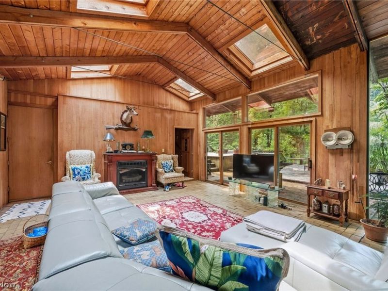 13610 Sperry Road , Novelty, OH 44072 Photo 12