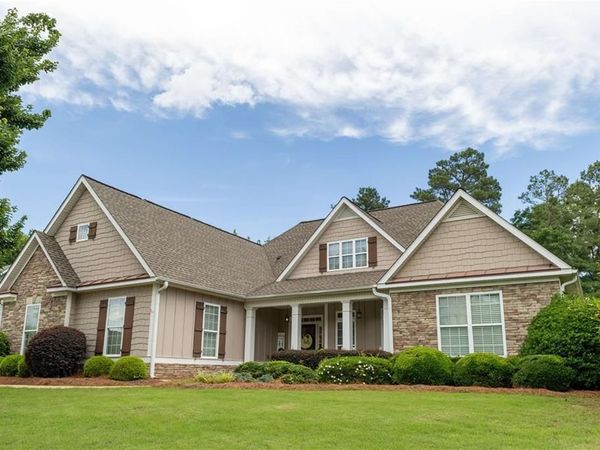 112 Caraway Road , Locust Grove, GA 30248
