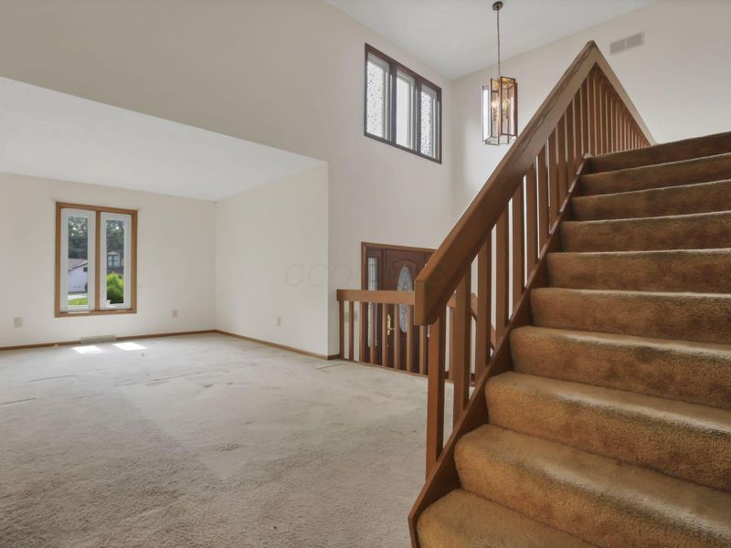 678 Bunker Hill Court , Westerville, OH 43081 Photo 14