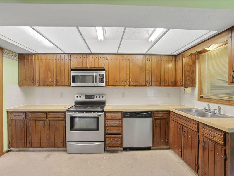 678 Bunker Hill Court , Westerville, OH 43081 Photo 20
