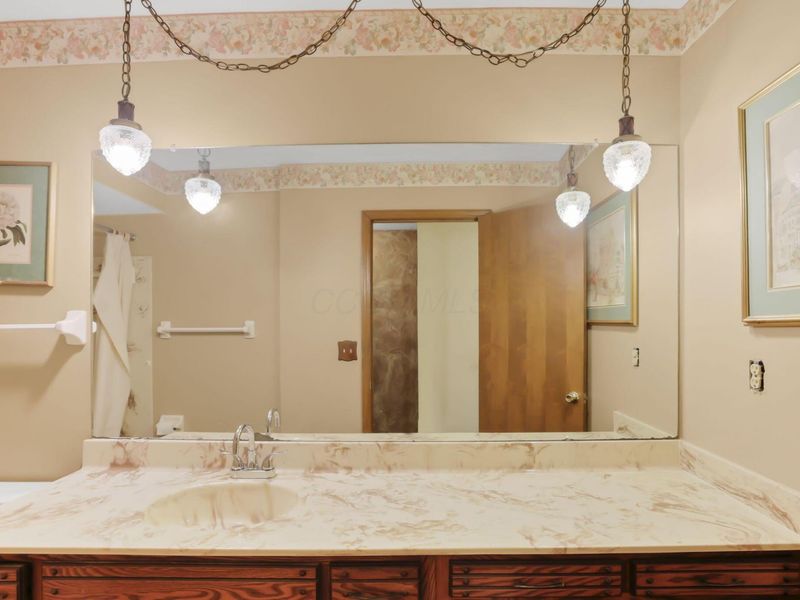678 Bunker Hill Court , Westerville, OH 43081 Photo 34