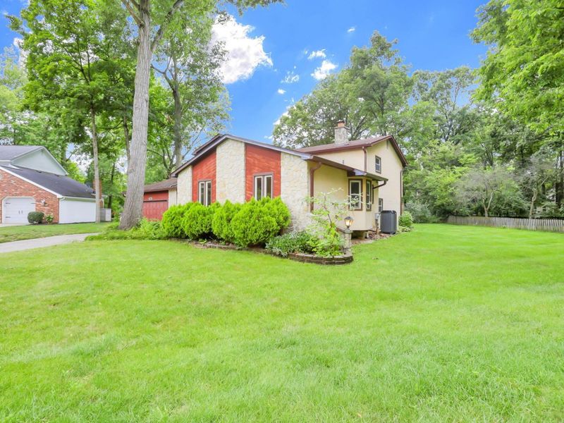 678 Bunker Hill Court , Westerville, OH 43081 Photo 4