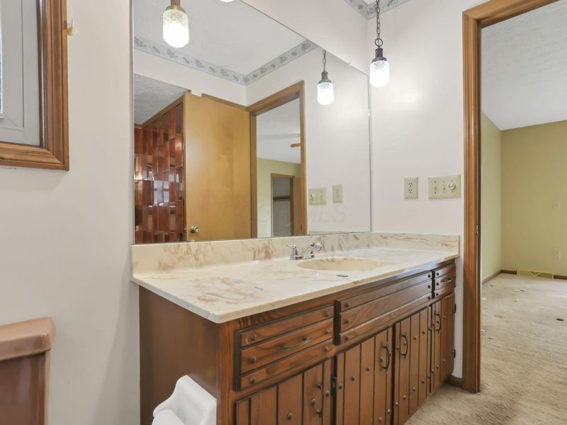 678 Bunker Hill Court , Westerville, OH 43081 Photo 43