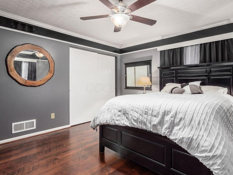 555 N Washington Street , Utica, OH 43080 Photo 11