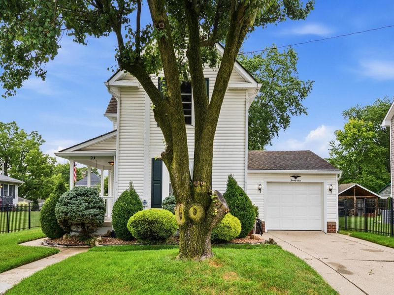21 Toledo Street , Delaware, OH 43015 Photo 2