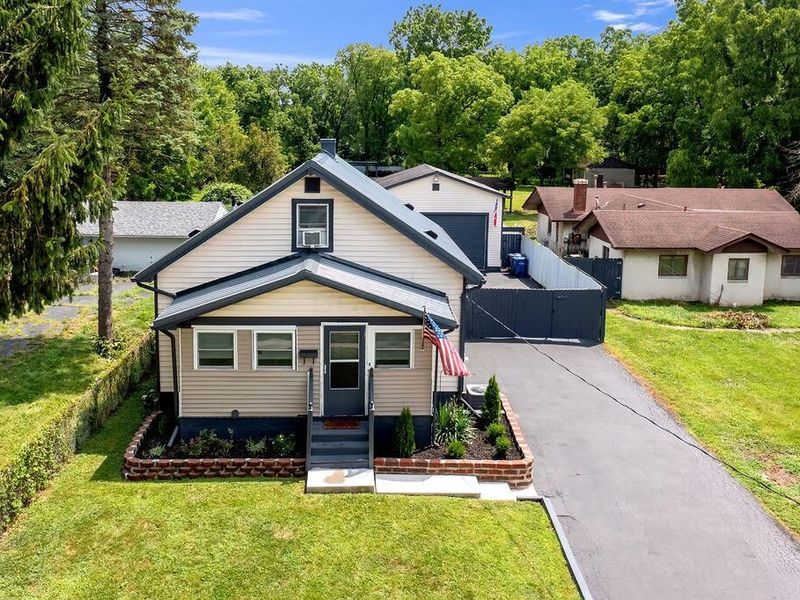226 Collingwood Avenue , Whitehall, OH 43213 Photo 2