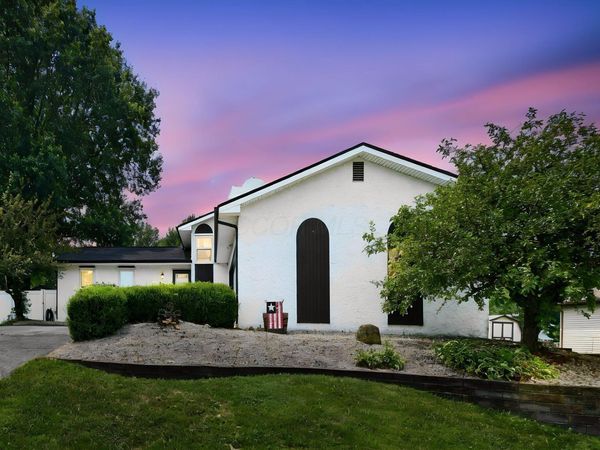 34 Carnation Place SW, Etna, OH 43062