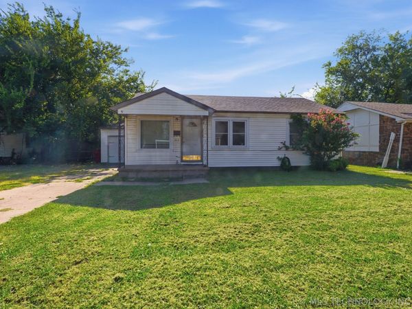 505 N Birch Street, Owasso, OK 74055