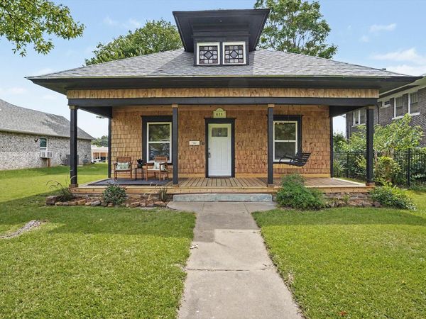 611 S Poplar Street , Sapulpa, OK 74066