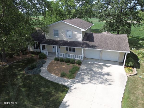 412 Detwiler Drive , Wauseon, OH 43567