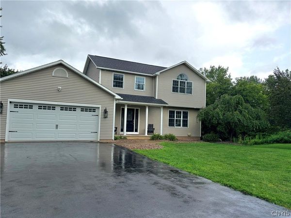 7 Morningside Drive , Auburn, NY 13021
