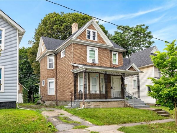 31 Locust Street , Rochester, NY 14613