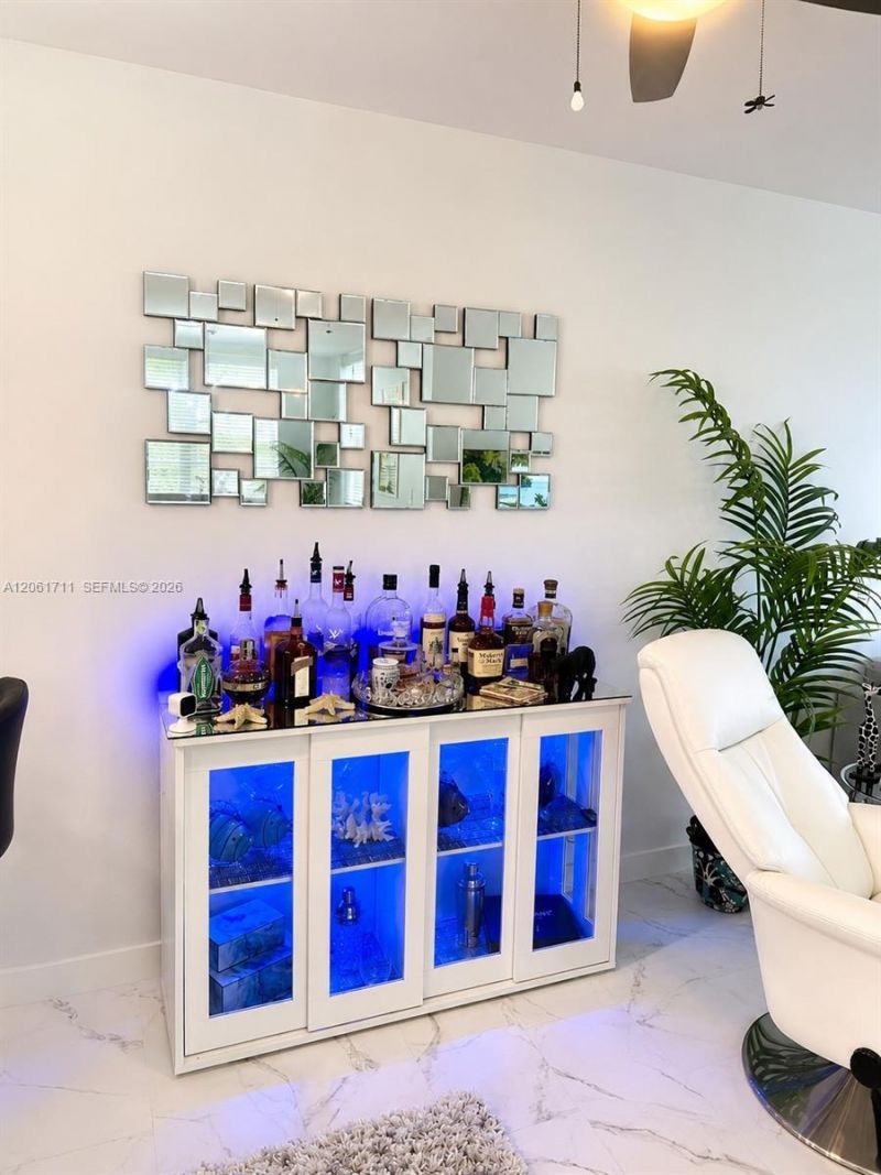9420 Poinciana Pl , Unit 417, Davie, FL 33324 Photo