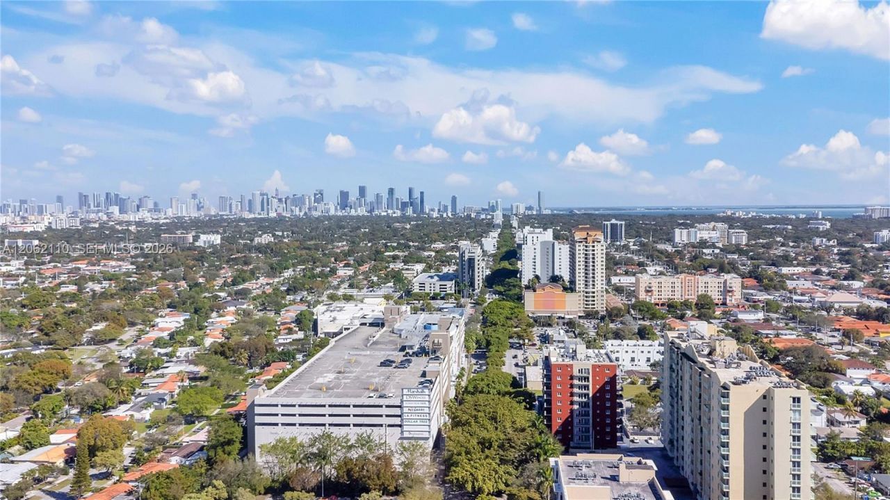 3500 Coral Way, Unit PH-10, Miami, FL 33145 Photo