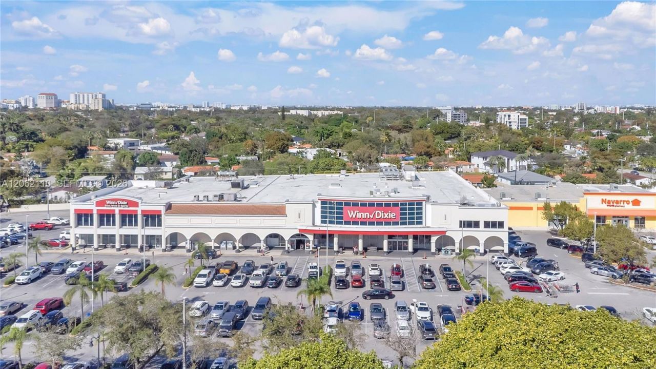 3500 Coral Way, Unit PH-10, Miami, FL 33145 Photo