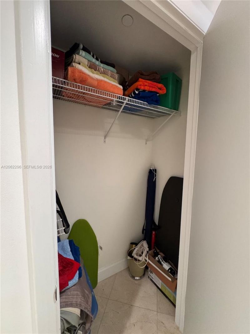 1850 S Ocean Dr , Unit 4203, Hallandale Beach, FL 33009 Photo