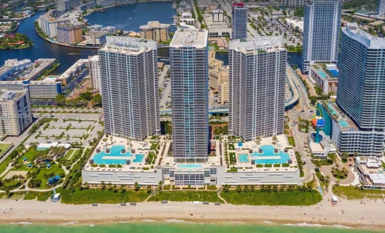 1850 S Ocean Dr , Unit 4203, Hallandale Beach, FL 33009 Photo