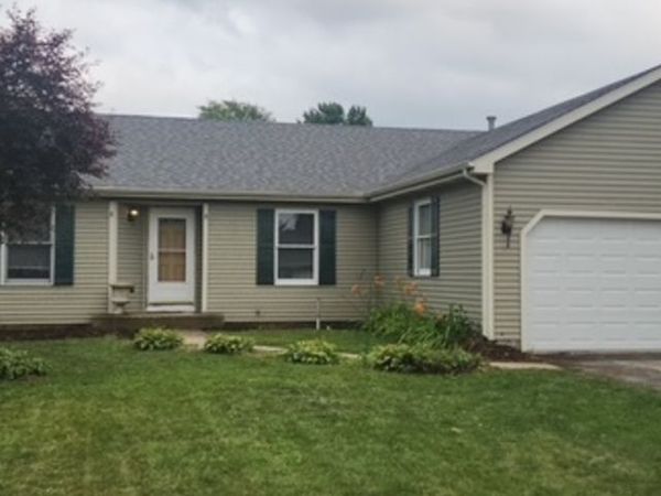 1520 Wicker Street , Woodstock, IL 60098