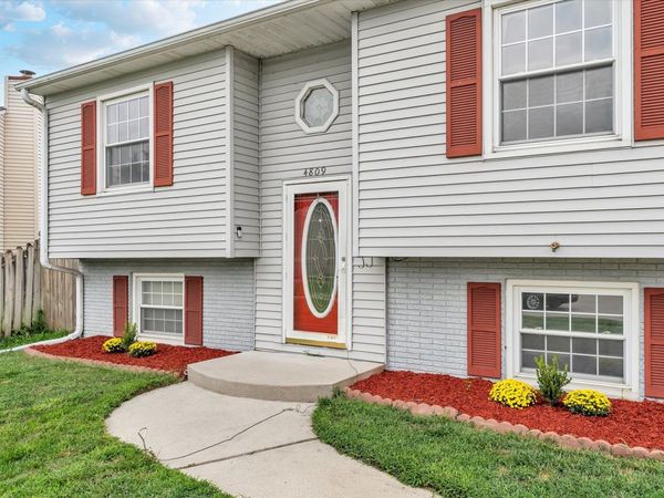 4809 50th Avenue, Moline, IL 61265
