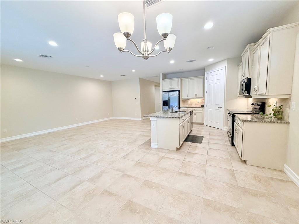 16432 Aberdeen Way, Naples, FL 34110 Photo