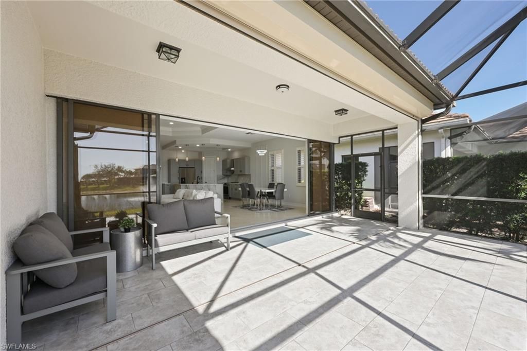 1419 Serrano Cir, Naples, FL 34105 Photo