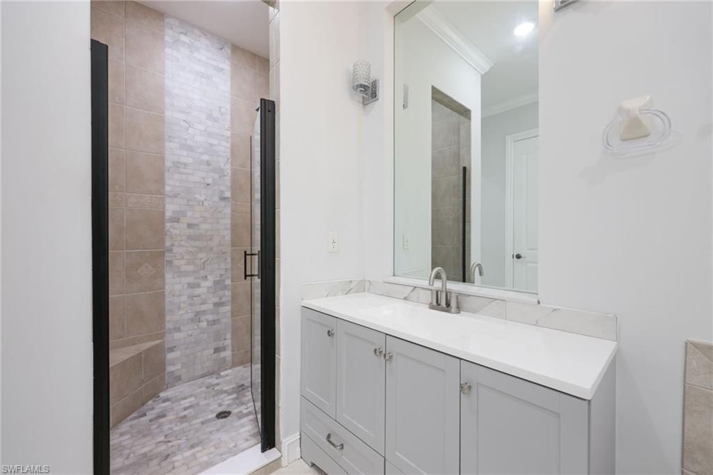 1419 Serrano Cir, Naples, FL 34105 Photo