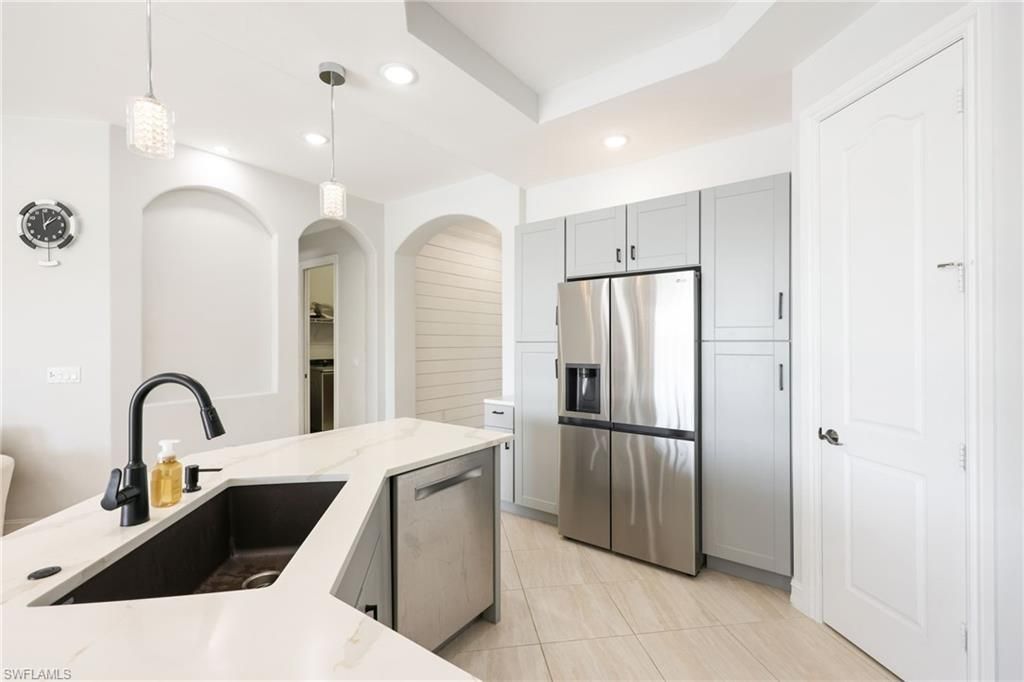 1419 Serrano Cir, Naples, FL 34105 Photo
