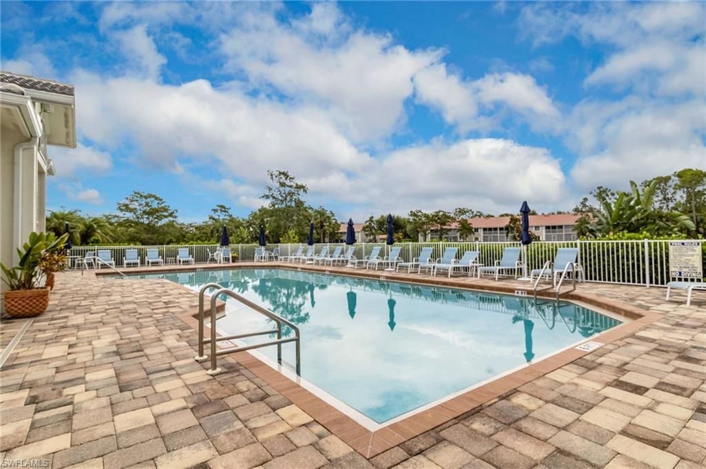 219 Glen Eagle Cir , Naples, FL 34104 Photo