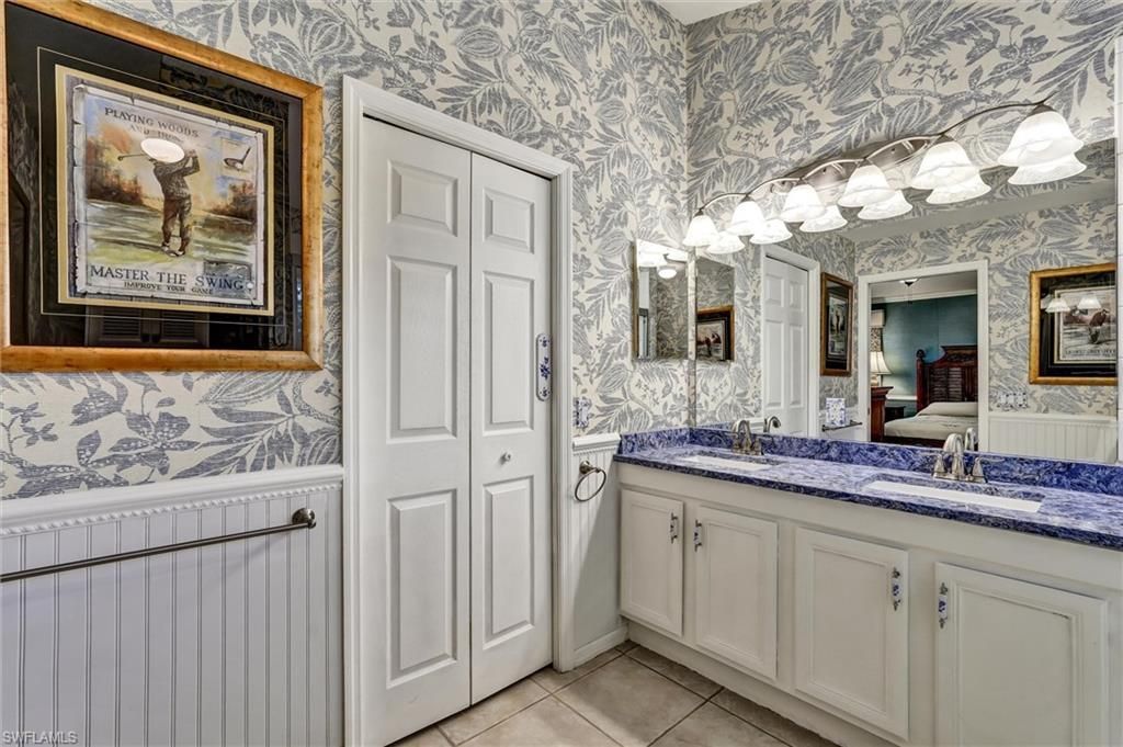 5866 Westbourgh Ct, Naples, FL 34112 Photo