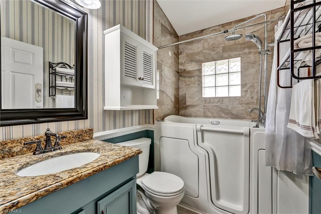 5866 Westbourgh Ct, Naples, FL 34112 Photo