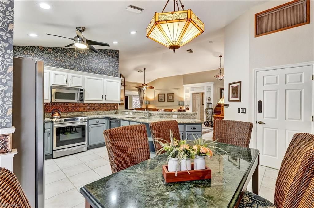 5866 Westbourgh Ct, Naples, FL 34112 Photo