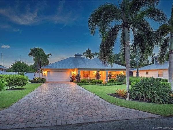 4586 SE Manatee Terrace, Stuart, FL 34997