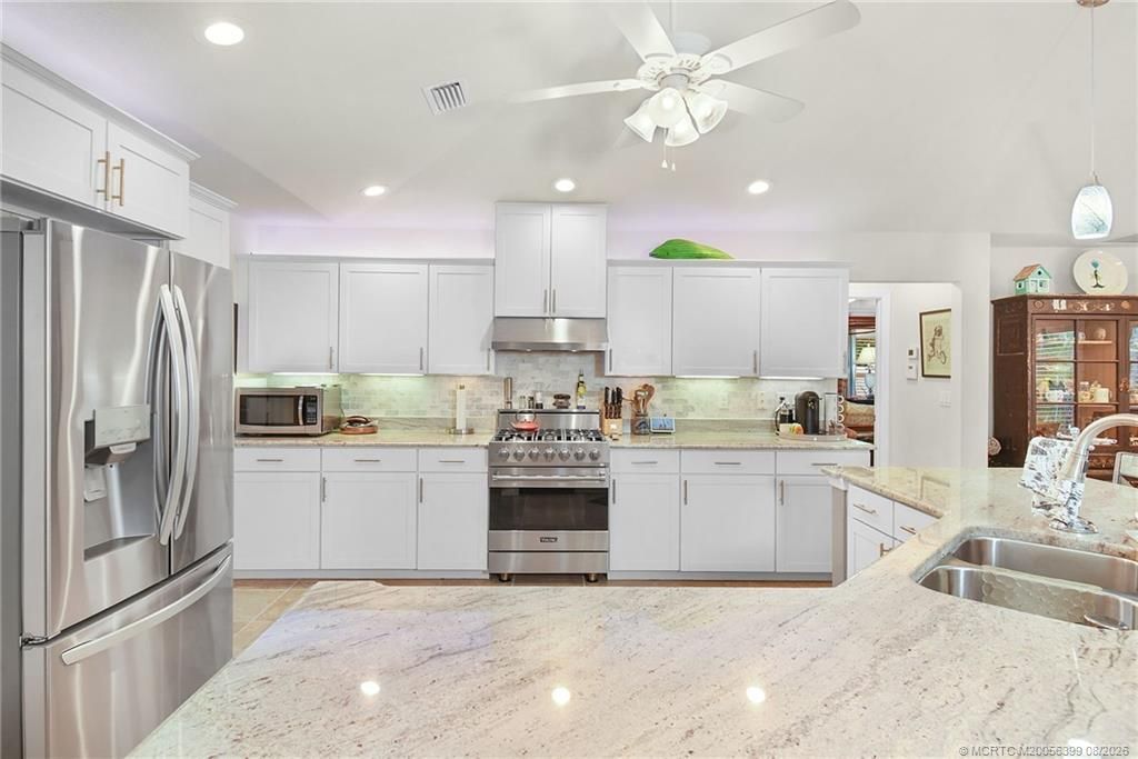 4586 SE Manatee Terrace, Stuart, FL 34997 Photo