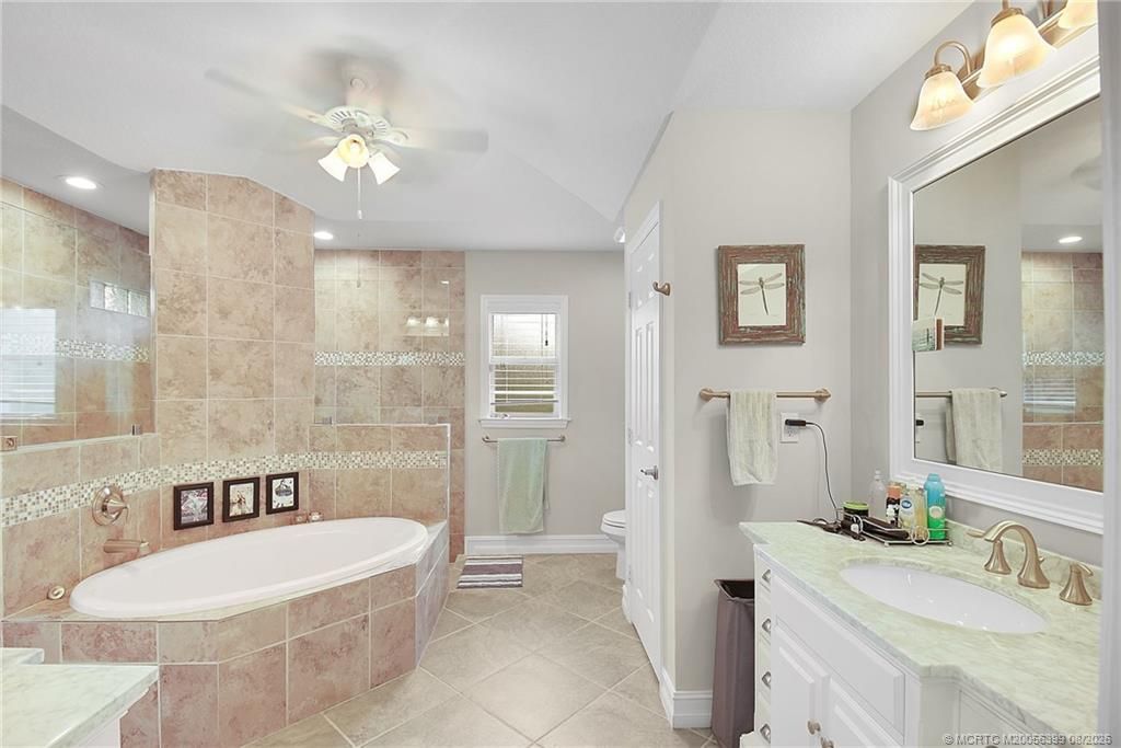 4586 SE Manatee Terrace, Stuart, FL 34997 Photo