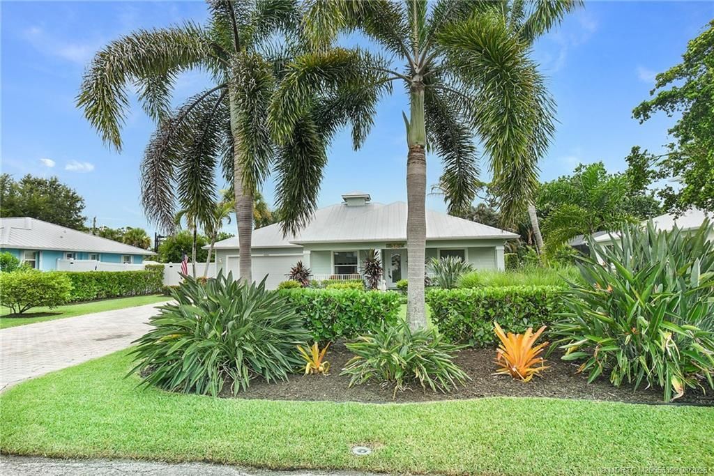 4586 SE Manatee Terrace, Stuart, FL 34997 Photo