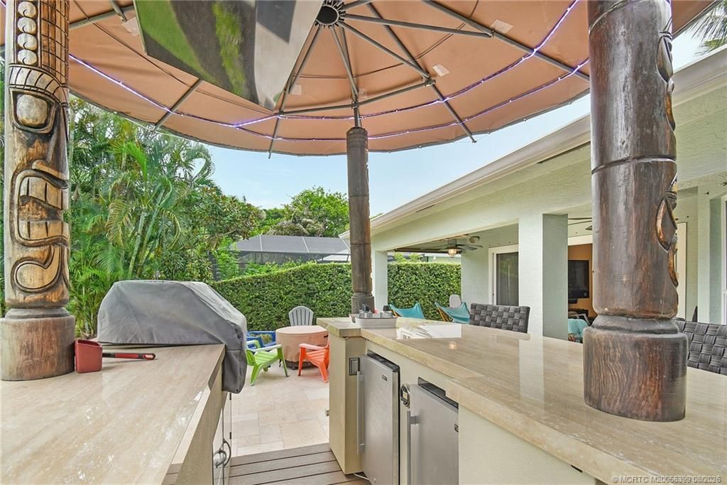 4586 SE Manatee Terrace, Stuart, FL 34997 Photo