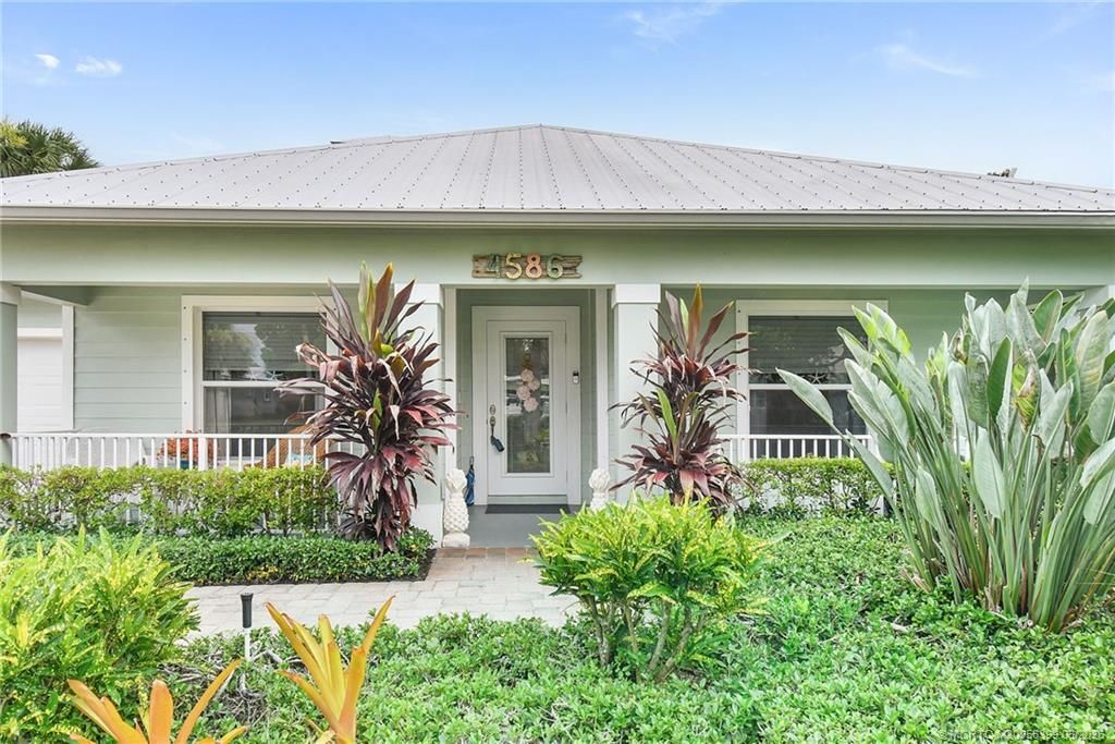 4586 SE Manatee Terrace, Stuart, FL 34997 Photo