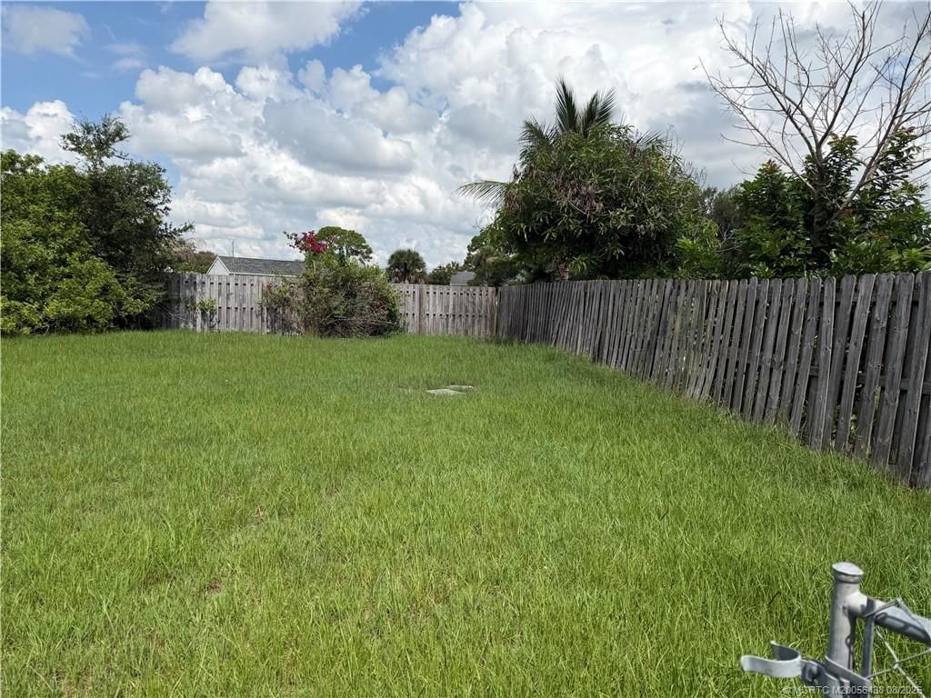 2470 SE University Terrace, Port Saint Lucie, FL 34952 Photo