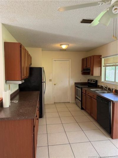 2470 SE University Terrace, Port Saint Lucie, FL 34952 Photo
