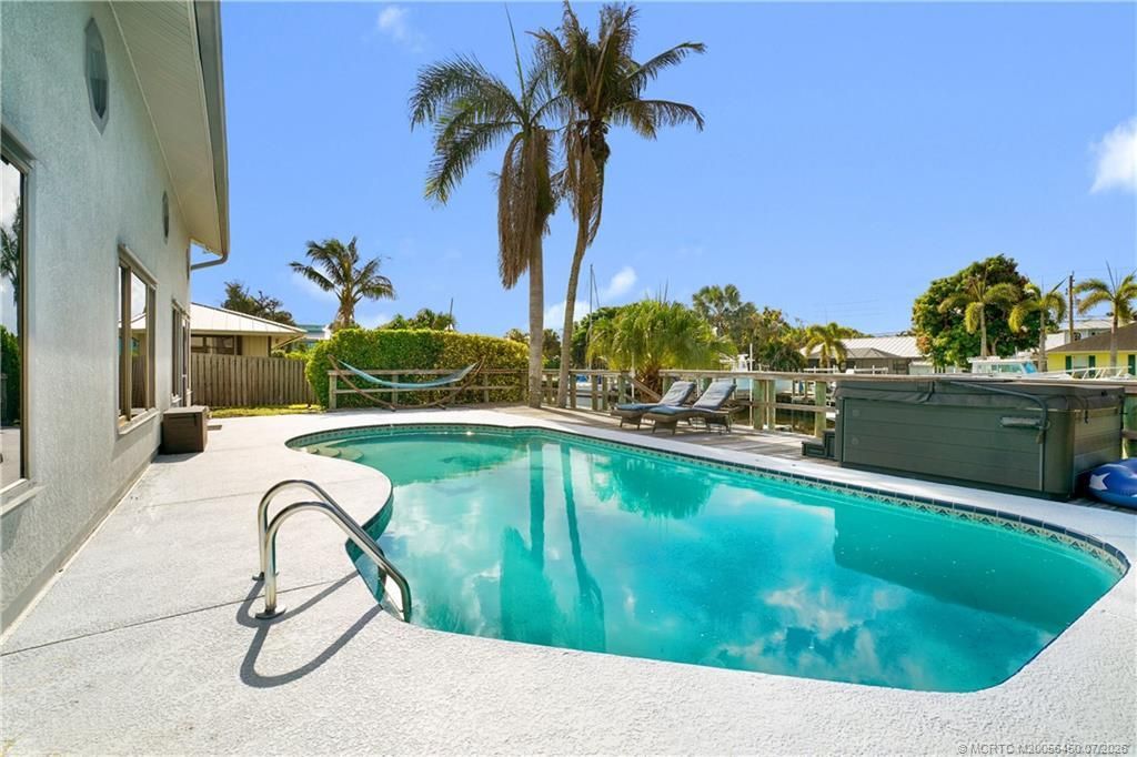 1614 SW Seagull Way, Palm City, FL 34990 Photo