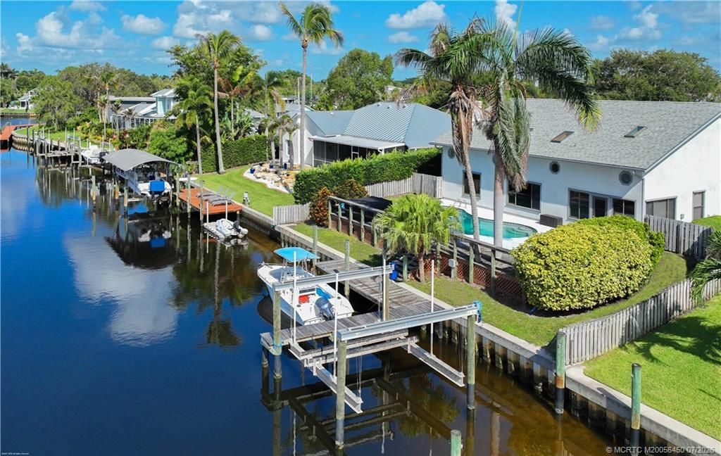1614 SW Seagull Way, Palm City, FL 34990 Photo