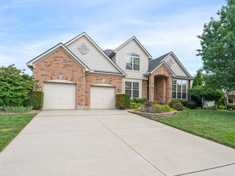 6228 Amberley Court, Liberty Township, OH 45044 Photo 1