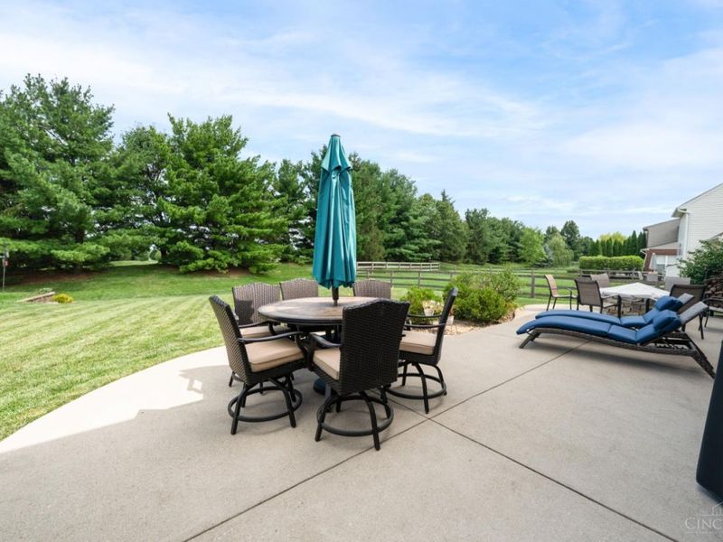 6228 Amberley Court, Liberty Township, OH 45044 Photo 5
