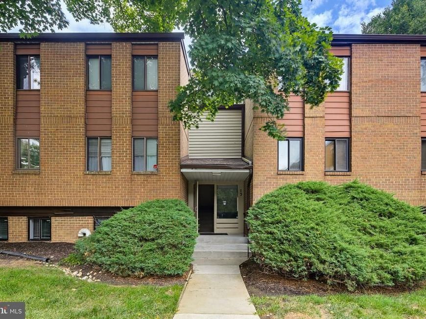 13 Suntop Court, Unit 101, Baltimore, MD 21209 Main Photo