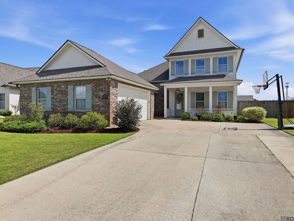 36330 Belle Savanne Ave, Geismar, LA 70734