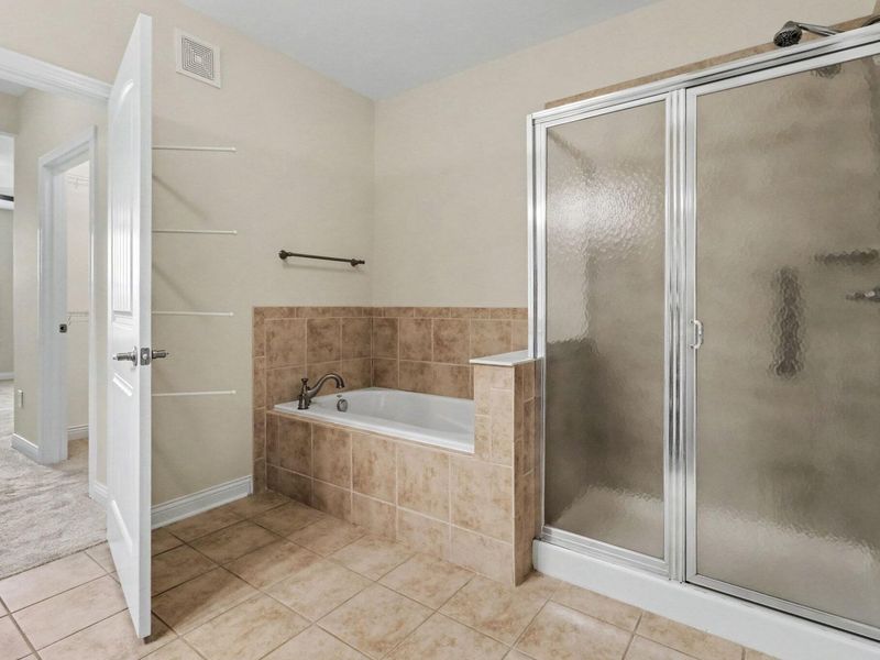 378 Riverpointe Drive, Unit 1, Dayton, KY 41074 Photo 16