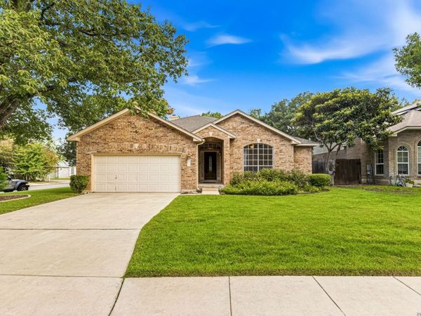 16419 PEMOAK DR, San Antonio, TX 78240