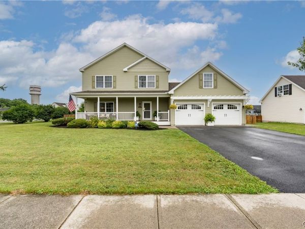 310 Dodge Avenue , Sackets Harbor, NY 13685