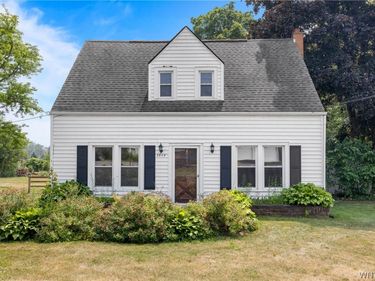 7804 Ridge Road, Gasport, NY 14067