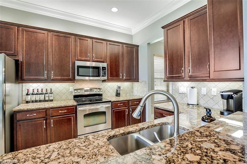 3745 Pleasant Springs Dr, Naples, FL 34119 Photo
